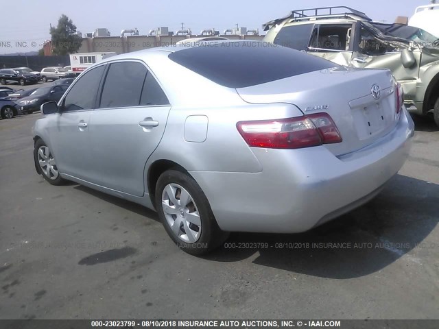 4T1BE46K67U165169 - 2007 TOYOTA CAMRY NEW GENERAT CE/LE/XLE/SE GRAY photo 3