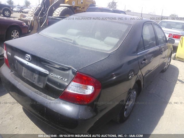 JTDBE32K530190036 - 2003 TOYOTA CAMRY LE/XLE BLACK photo 4