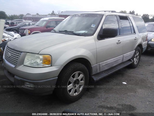 1FMPU16W74LA01862 - 2004 FORD EXPEDITION XLT GOLD photo 2