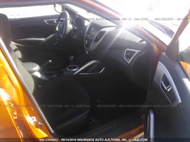 KMHTC6AD4EU207379 - 2014 HYUNDAI VELOSTER ORANGE photo 5