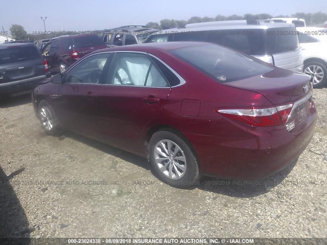 4T1BF1FK7GU504727 - 2016 TOYOTA CAMRY LE/XLE/SE/XSE 红色 照片 3