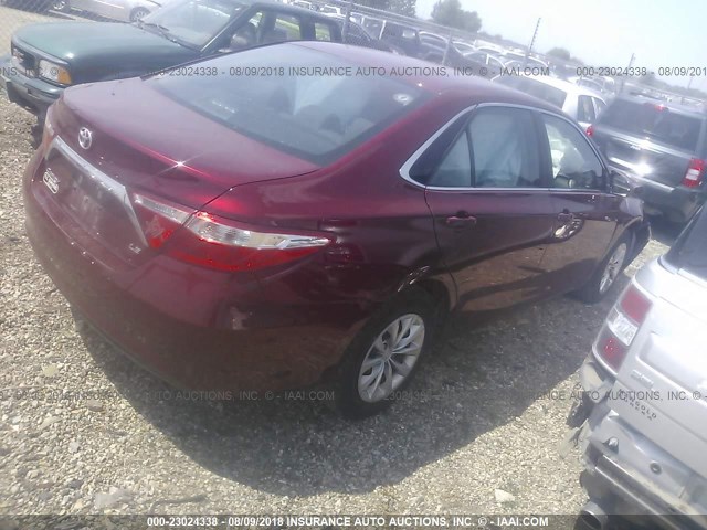 4T1BF1FK7GU504727 - 2016 TOYOTA CAMRY LE/XLE/SE/XSE 红色 照片 4