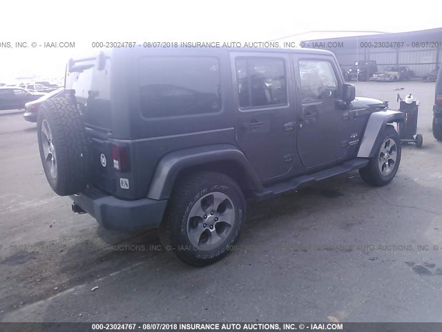 1C4BJWEG9GL183888 - 2016 JEEP WRANGLER UNLIMITE SAHARA GRAY photo 4