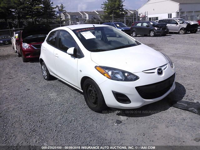 JM1DE1KZXE0174850 - 2014 MAZDA MAZDA2 SPORT WHITE photo 1