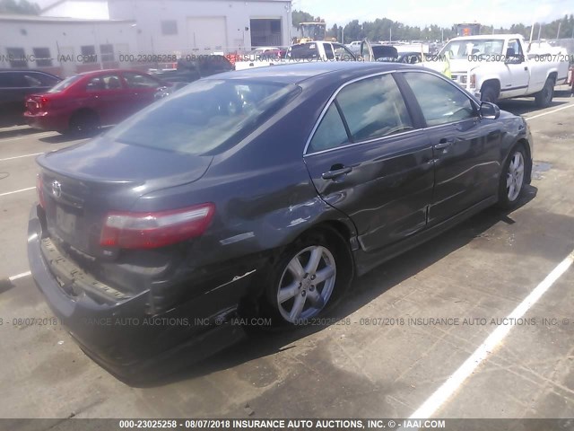 4T1BE46K47U187543 - 2007 TOYOTA CAMRY NEW GENERAT CE/LE/XLE/SE GRAY photo 4