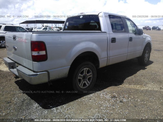 1FTPW12565FA83143 - 2005 FORD F150 SUPERCREW SILVER photo 4