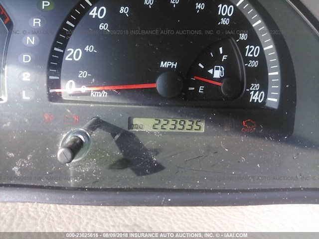 4T1BE32K92U059341 - 2002 TOYOTA CAMRY LE/XLE/SE 灰色 照片 7