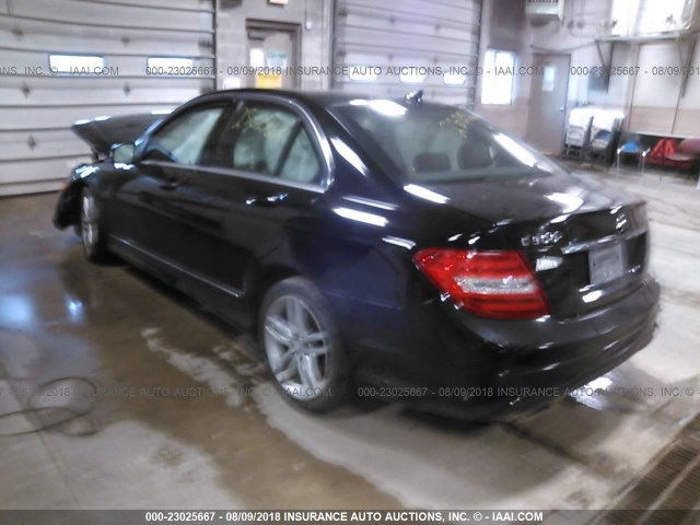 WDDGF8AB1DG076681 - 2013 MERCEDES-BENZ C 300 4MATIC BLACK photo 3