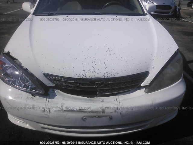 4T1BE32K62U058051 - 2002 TOYOTA CAMRY LE/XLE/SE Ақ фото 6