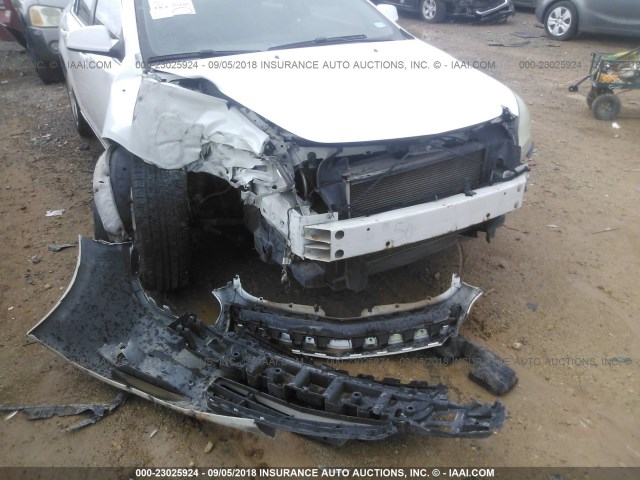 1G1ZC5E09AF168912 - 2010 CHEVROLET MALIBU 1LT 白色 照片 6