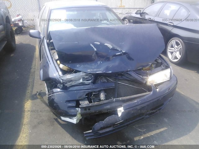 JT2BG22K8V0056184 - 1997 TOYOTA CAMRY LE/XLE 蓝色 照片 6