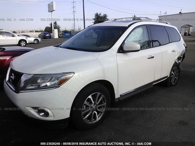 5N1AR2MN8DC607470 - 2013 NISSAN PATHFINDER S/SV/SL/PLATINUM WHITE photo 2