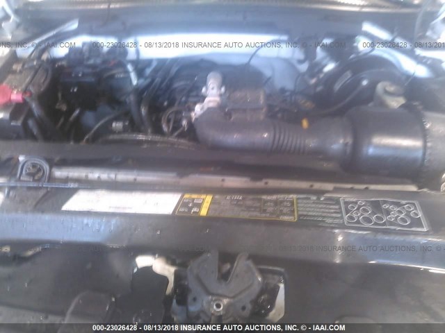 1FTRF17233NB54793 - 2003 FORD F150 Ақ фото 10