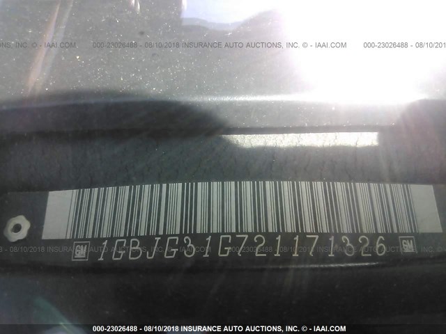 1GBJG31G721171326 - 2002 CHEVROLET EXPRESS G3500  WHITE photo 10