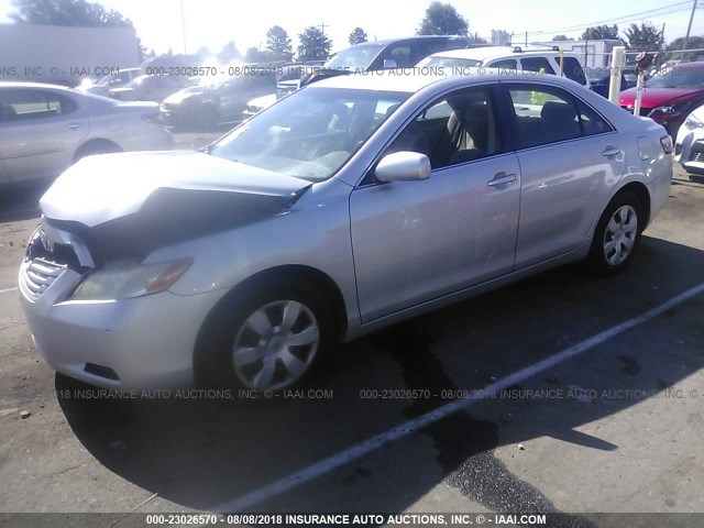 4T1BE46K47U671308 - 2007 TOYOTA CAMRY NEW GENERAT CE/LE/XLE/SE SILVER photo 2