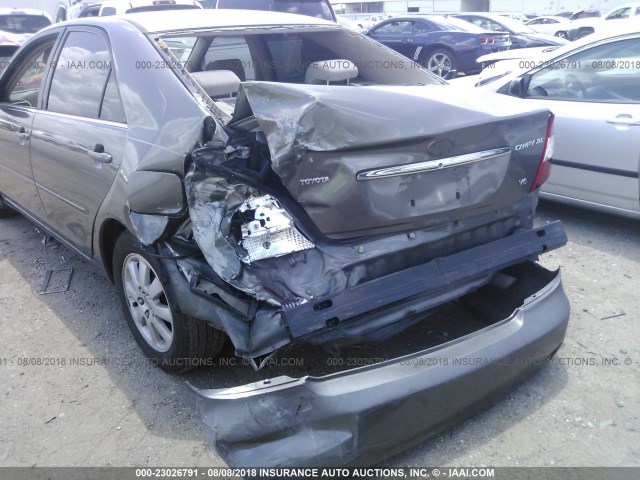 JTDBF30KX20086060 - 2002 TOYOTA CAMRY LE/XLE/SE Сұр фото 6