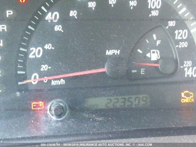 JTDBF30KX20086060 - 2002 TOYOTA CAMRY LE/XLE/SE Сұр фото 7