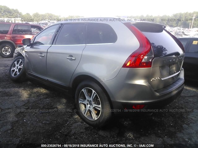 YV4902DZXB2178644 - 2011 VOLVO XC60 T6 GOLD photo 3