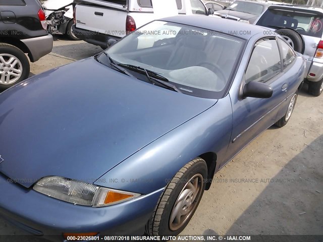 1G1JC1240WM112664 - 1998 CHEVROLET CAVALIER RS BLUE photo 2