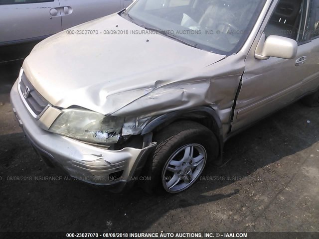 JHLRD1872YC051550 - 2000 HONDA CR-V SE/EX GOLD photo 6