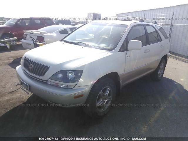 JT6HF10U9X0072746 - 1999 LEXUS RX 300 WHITE photo 2