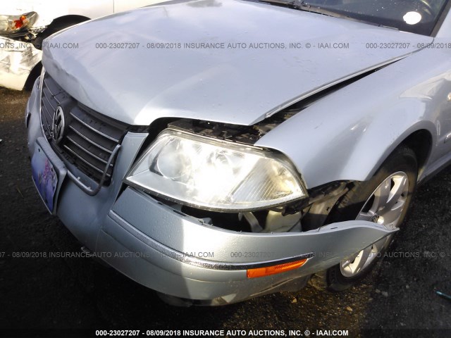 WVWWH63B03E066347 - 2003 VOLKSWAGEN PASSAT GLX ღია ლურჯი ფოტო 6