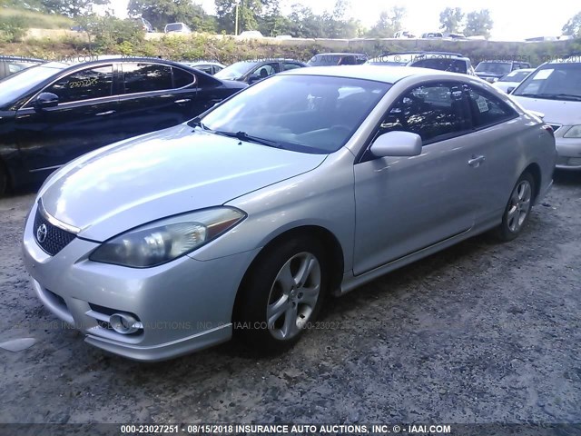 4T1CE30P77U758137 - 2007 TOYOTA CAMRY SOLARA SE/SLE SILVER photo 2