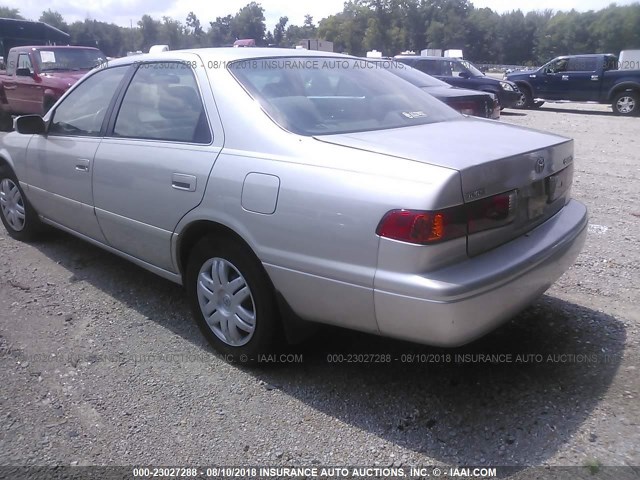 4T1BG22K11U031147 - 2001 TOYOTA CAMRY CE/LE/XLE 银色 照片 3