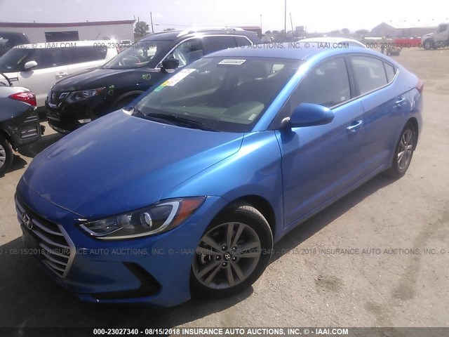 5NPD84LF6JH254186 - 2018 HYUNDAI ELANTRA SEL/VALUE/LIMITED BLUE photo 2