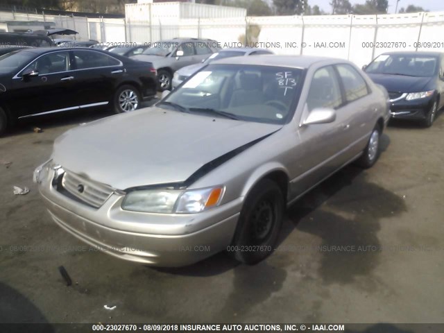 JT2BG22KXV0085654 - 1997 TOYOTA CAMRY LE/XLE 金色 照片 2