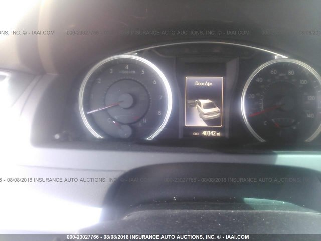 4T1BF1FK8FU497091 - 2015 TOYOTA CAMRY LE/XLE/SE/XSE GRAY photo 7