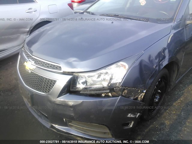 1G1PC5SB3E7328652 - 2014 CHEVROLET CRUZE LT BLUE photo 6