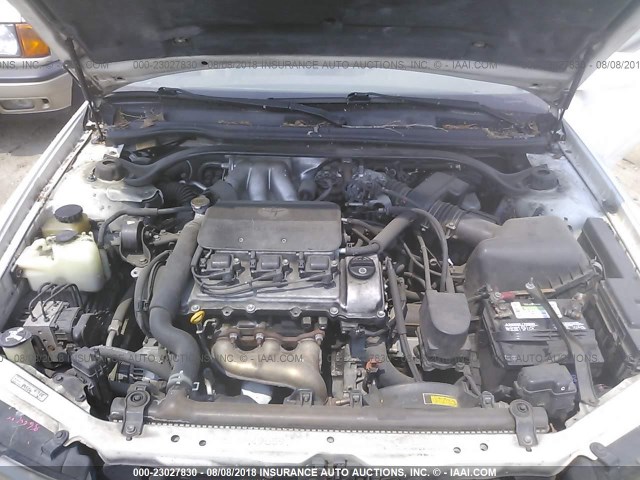 2T1CF28P3YC303445 - 2000 TOYOTA CAMRY SOLARA SE/SLE თეთრი ფოტო 10