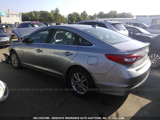 5NPE24AF5HH451496 - 2017 HYUNDAI SONATA SE SILVER photo 3