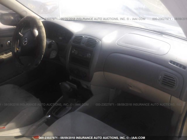 JM1BJ226310412272 - 2001 MAZDA PROTEGE LX/ES ოქროსფერი ფოტო 5