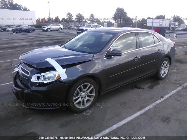 1G11C5SA3DF228262 - 2013 CHEVROLET MALIBU 1LT GRAY photo 2
