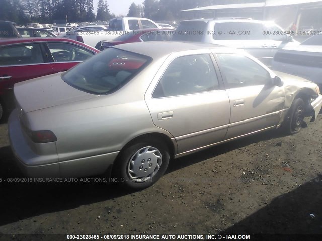 JT2BG22K1V0053952 - 1997 TOYOTA CAMRY LE/XLE 金色 照片 4