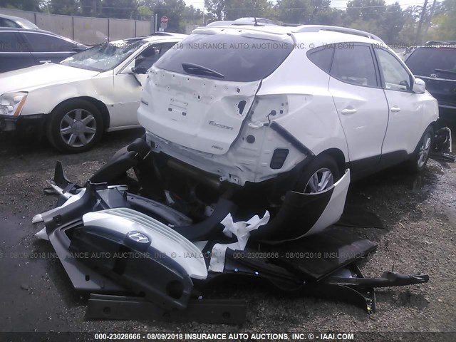 KM8JUCAC8CU477836 - 2012 HYUNDAI TUCSON GLS/LIMITED WHITE photo 3