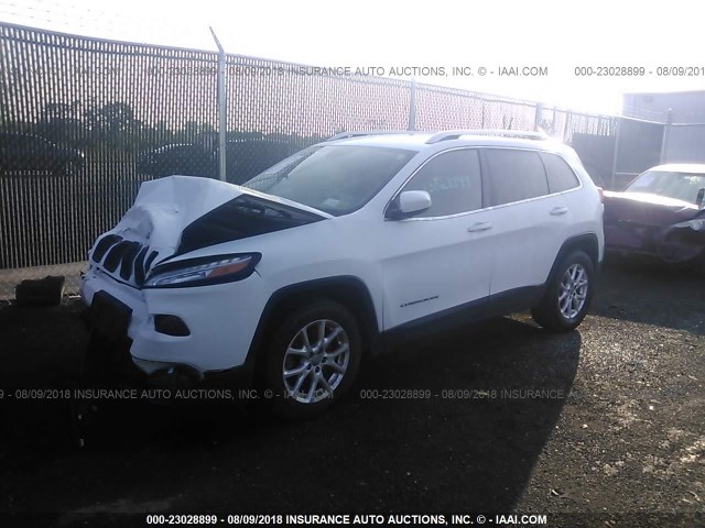 1C4PJLCS3EW116808 - 2014 JEEP CHEROKEE LATITUDE WHITE photo 2