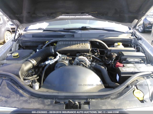 1J4GR48K55C685212 - 2005 JEEP GRAND CHEROKEE LAREDO/COLUMBIA/FREEDOM 银色 照片 10