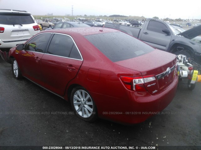 4T1BD1FK1CU051849 - 2012 TOYOTA CAMRY HYBRID/LE/XLE RED photo 3