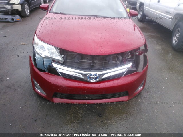 4T1BD1FK1CU051849 - 2012 TOYOTA CAMRY HYBRID/LE/XLE 红色 照片 6
