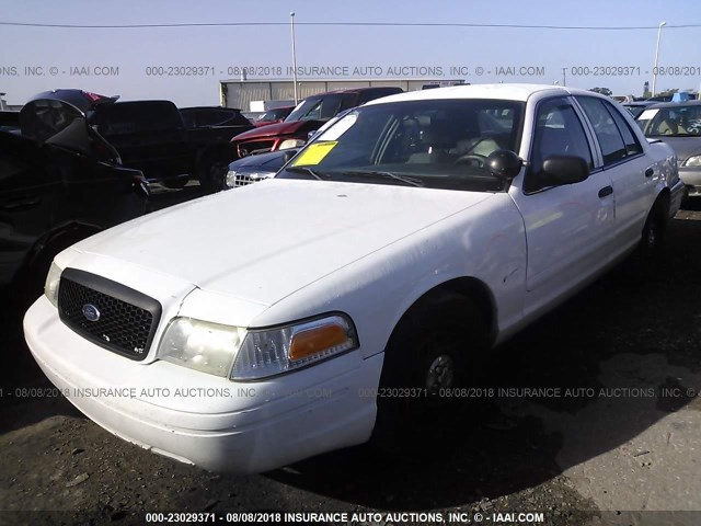 2FAFP71V18X178012 - 2008 FORD CROWN VICTORIA POLICE INTERCEPTOR WHITE photo 2