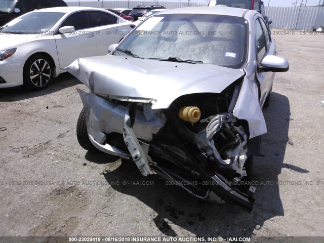 KL1TD56E49B356879 - 2009 CHEVROLET AVEO LS/LT 银色 照片 6