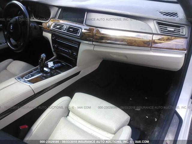 WBAYE8C59ED135260 - 2014 BMW 750 LI WHITE photo 5