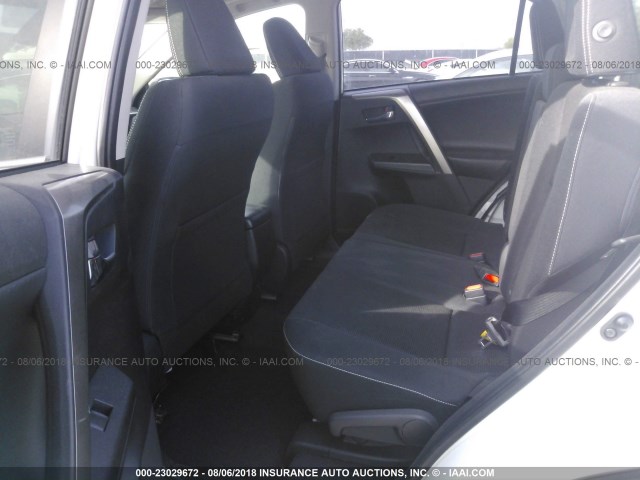 JTMWFREV5JJ181190 - 2018 TOYOTA RAV4 ADVENTURE/XLE 白色 照片 8