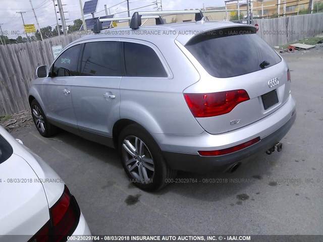 WA1AV74L97D016424 - 2007 AUDI Q7 4.2 QUATTRO SILVER photo 3