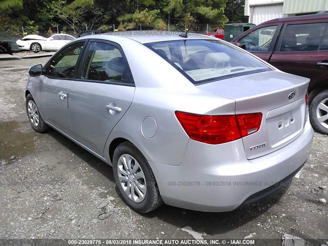 KNAFU4A20B5357364 - 2011 KIA FORTE EX SILVER photo 3