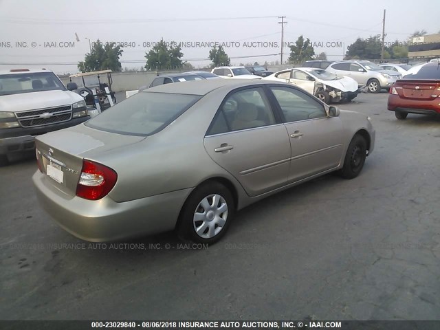 4T1BE32KX4U807940 - 2004 TOYOTA CAMRY LE/XLE/SE ოქროსფერი ფოტო 4