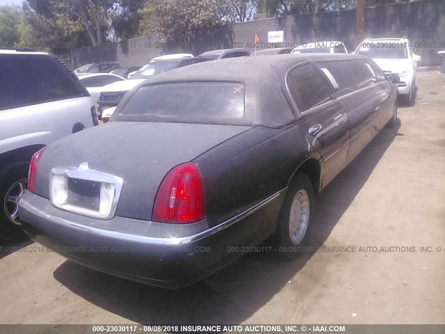 1L1FM81W61Y624353 - 2001 LINCOLN TOWN CAR EXECUTIVE BLACK photo 4